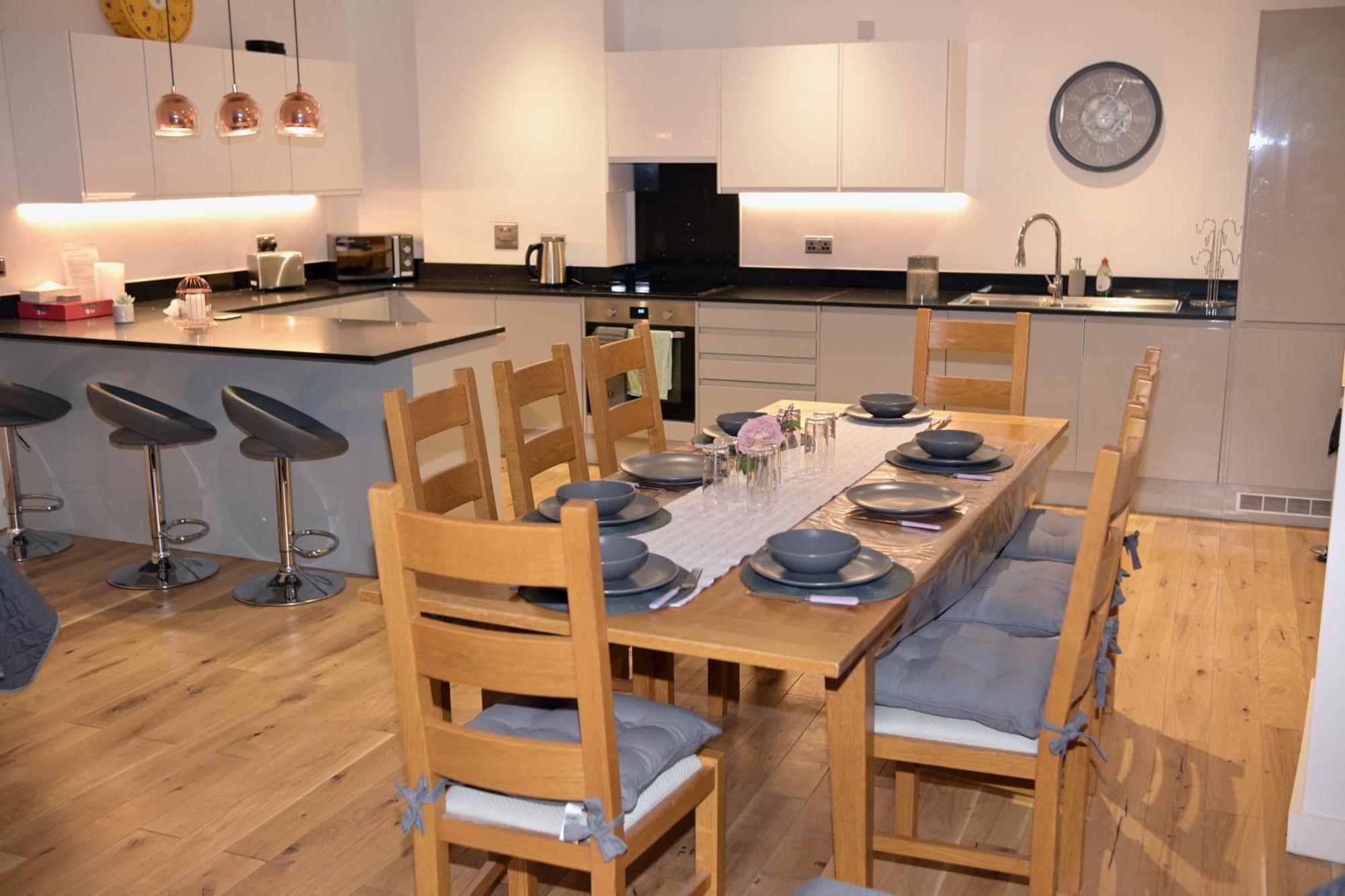 Modern House In Birmingham Villa Екстериор снимка